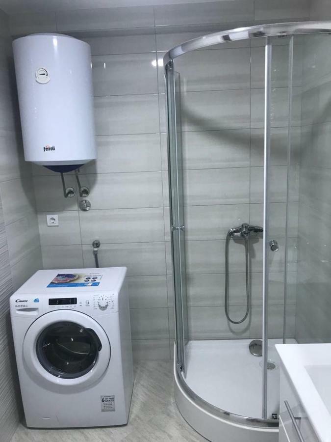 Appartamento Luda Kuca Bar Esterno foto